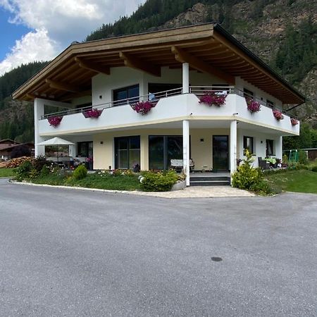 Apart Adlerblick Längenfeld Exterior photo